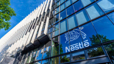 Nestlé to remove all artificial food colourings from its products this year